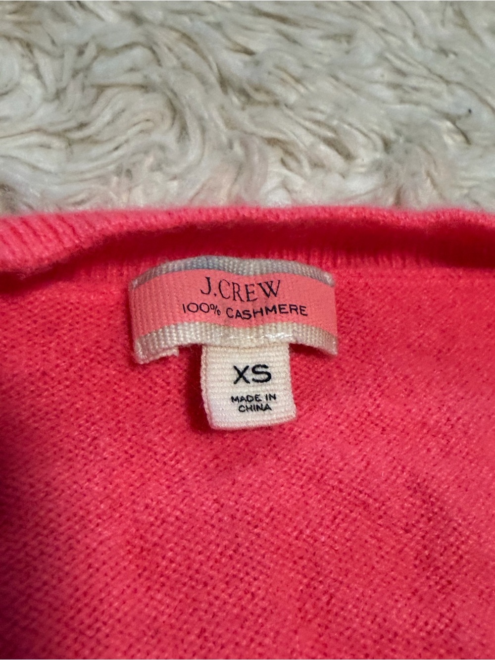 J.Crew Cashmere Classic-Fit Crewneck Sweater in Bright Strawberry - Size XS - Picture 4 of 7